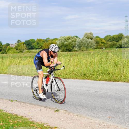 31.08.2025 - Elbe Triathlon Hamburg Michael Burmester http://msf.ph/oto/8670665 31.08.2025 10:00:39 Radfahren 420, 635, 707, 740, 869, 896 meine-sportfotos.de