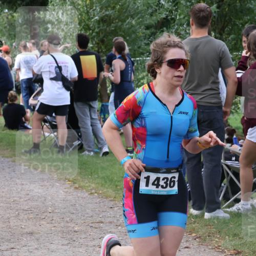 31.08.2025 - Elbe Triathlon Hamburg Luisa Fischer http://msf.ph/oto/8670670 31.08.2025 11:51:25 Laufen 1900, 1436, 100, 70 meine-sportfotos.de