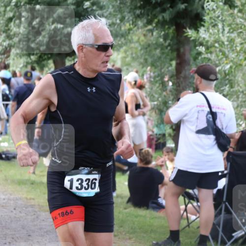 31.08.2025 - Elbe Triathlon Hamburg Luisa Fischer http://msf.ph/oto/8670705 31.08.2025 11:52:29 Laufen 1336, 1866 meine-sportfotos.de