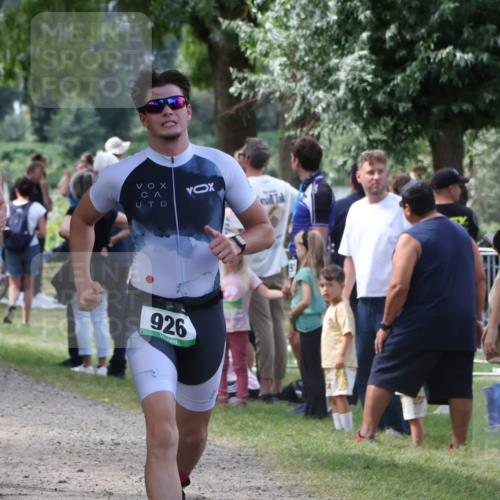 31.08.2025 - Elbe Triathlon Hamburg Luisa Fischer http://msf.ph/oto/8670751 31.08.2025 11:53:19 Laufen 1317, 926 meine-sportfotos.de