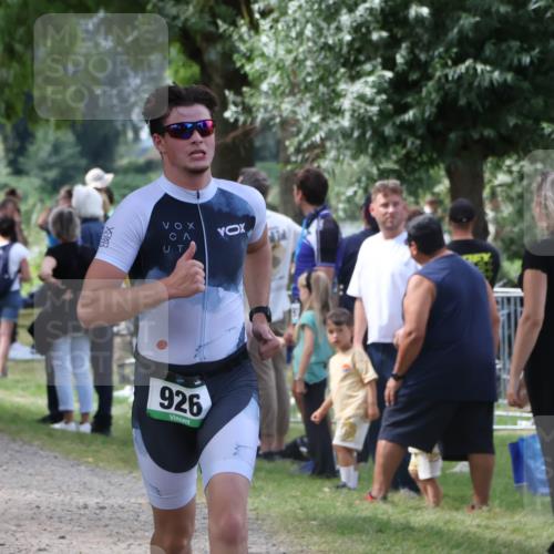 31.08.2025 - Elbe Triathlon Hamburg Luisa Fischer http://msf.ph/oto/8670752 31.08.2025 11:53:20 Laufen 2, 1317, 926 meine-sportfotos.de