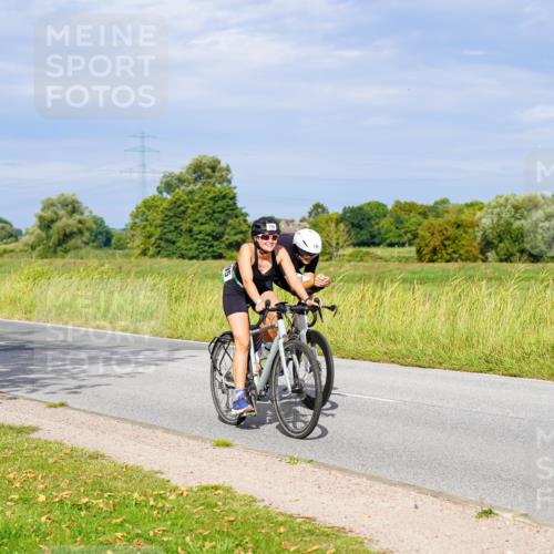 31.08.2025 - Elbe Triathlon Hamburg Michael Burmester http://msf.ph/oto/8670768 31.08.2025 10:00:54 Radfahren 427, 461, 746, 795, 906 meine-sportfotos.de