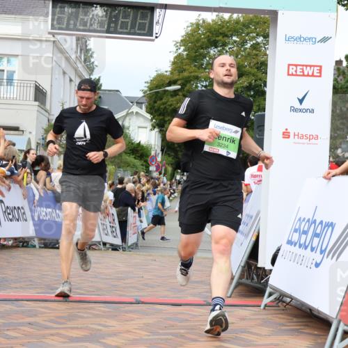 31.08.2025 - 21. Blankeneser Heldenlauf Strokosch-Dieckow http://msf.ph/oto/8670786 31.08.2025 10:53:38 Ziel 3501, 3234 meine-sportfotos.de