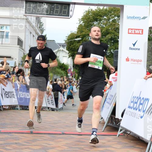 31.08.2025 - 21. Blankeneser Heldenlauf Strokosch-Dieckow http://msf.ph/oto/8670799 31.08.2025 10:53:38 Ziel 3501, 3234 meine-sportfotos.de