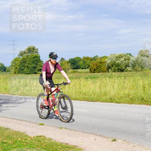 31.08.2025 - Elbe Triathlon Hamburg Michael Burmester http://msf.ph/oto/8670819 31.08.2025 10:01:18 Radfahren 508, 534, 568, 786 meine-sportfotos.de