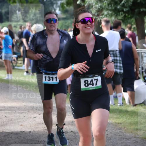31.08.2025 - Elbe Triathlon Hamburg Luisa Fischer http://msf.ph/oto/8670820 31.08.2025 11:53:59 Laufen 145, 1, 1311, 847, 2 meine-sportfotos.de