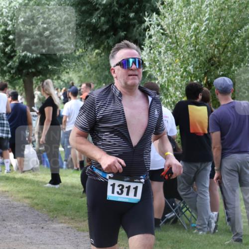 31.08.2025 - Elbe Triathlon Hamburg Luisa Fischer http://msf.ph/oto/8670836 31.08.2025 11:54:02 Laufen 1980, 1311 meine-sportfotos.de