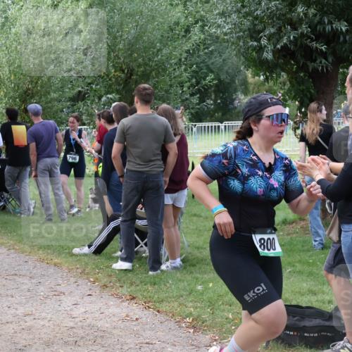 31.08.2025 - Elbe Triathlon Hamburg Luisa Fischer http://msf.ph/oto/8670930 31.08.2025 11:54:19 Laufen 796, 800 meine-sportfotos.de