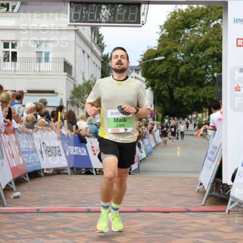 31.08.2025 - 21. Blankeneser Heldenlauf Strokosch-Dieckow http://msf.ph/oto/8670935 31.08.2025 10:53:26 Ziel 3356, 3371 meine-sportfotos.de