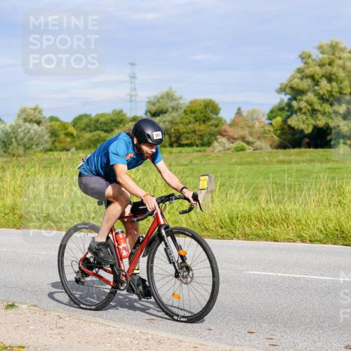 31.08.2025 - Elbe Triathlon Hamburg Michael Burmester http://msf.ph/oto/8671049 31.08.2025 10:01:49 Radfahren 393, 636, 750 meine-sportfotos.de