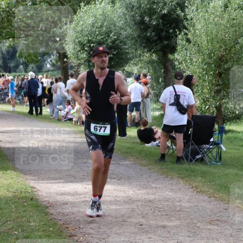 31.08.2025 - Elbe Triathlon Hamburg Luisa Fischer http://msf.ph/oto/8671066 31.08.2025 11:55:00 Laufen 677 meine-sportfotos.de