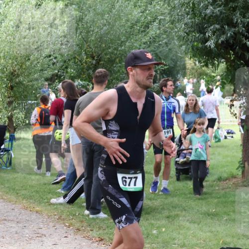 31.08.2025 - Elbe Triathlon Hamburg Luisa Fischer http://msf.ph/oto/8671076 31.08.2025 11:55:01 Laufen 191, 677 meine-sportfotos.de