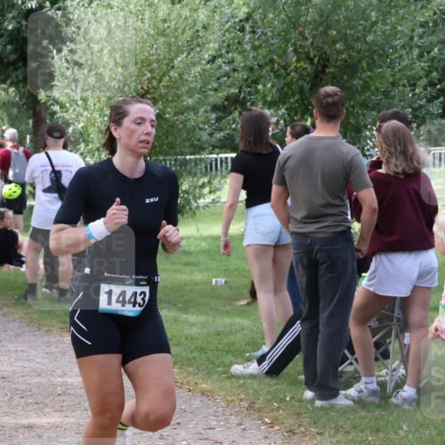 31.08.2025 - Elbe Triathlon Hamburg Luisa Fischer http://msf.ph/oto/8671140 31.08.2025 11:55:16 Laufen 2, 1443, 91 meine-sportfotos.de