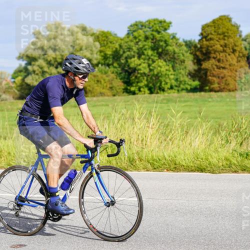 31.08.2025 - Elbe Triathlon Hamburg Michael Burmester http://msf.ph/oto/8671189 31.08.2025 10:02:04 Radfahren 394, 634, 656, 660, 684, 859 meine-sportfotos.de