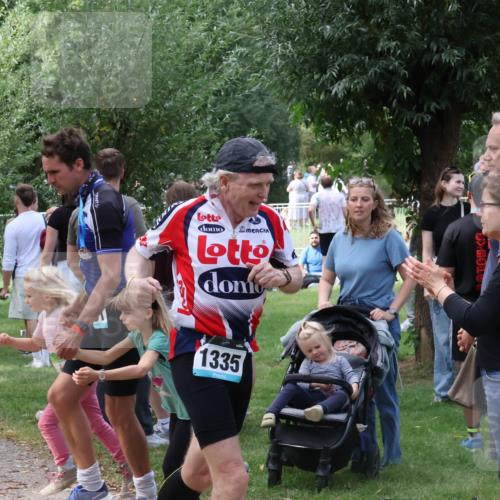 31.08.2025 - Elbe Triathlon Hamburg Luisa Fischer http://msf.ph/oto/8671218 31.08.2025 11:55:29 Laufen 1335 meine-sportfotos.de