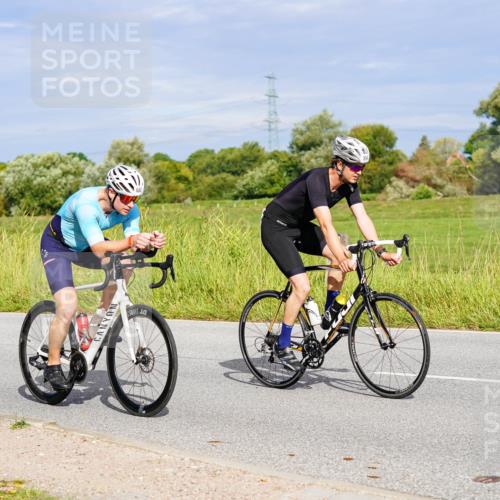 31.08.2025 - Elbe Triathlon Hamburg Michael Burmester http://msf.ph/oto/8671227 31.08.2025 10:02:08 Radfahren 394, 569, 634, 656, 660, 838, 859 meine-sportfotos.de