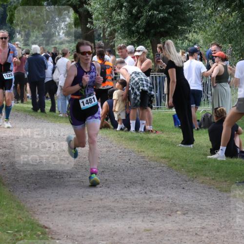 31.08.2025 - Elbe Triathlon Hamburg Luisa Fischer http://msf.ph/oto/8671321 31.08.2025 11:56:24 Laufen 145, 1328, 1481 meine-sportfotos.de
