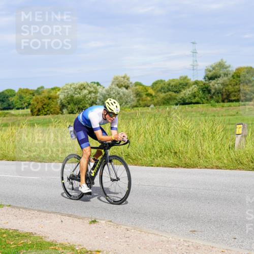 31.08.2025 - Elbe Triathlon Hamburg Michael Burmester http://msf.ph/oto/8671338 31.08.2025 10:02:35 Radfahren 754, 930 meine-sportfotos.de