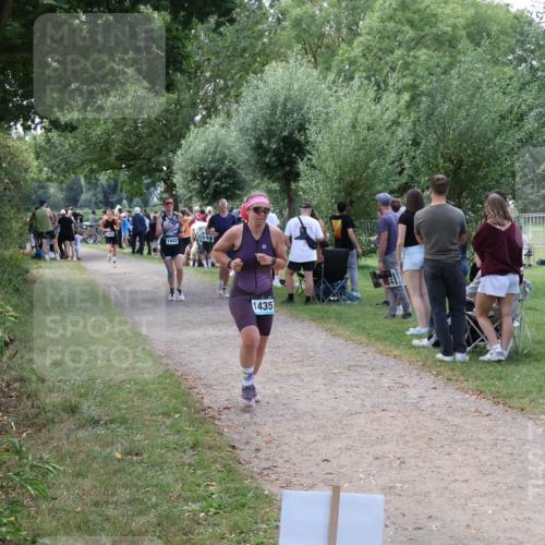 31.08.2025 - Elbe Triathlon Hamburg Luisa Fischer http://msf.ph/oto/8671444 31.08.2025 11:56:43 Laufen 1442, 1435 meine-sportfotos.de