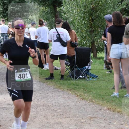 31.08.2025 - Elbe Triathlon Hamburg Luisa Fischer http://msf.ph/oto/8671489 31.08.2025 11:57:20 Laufen 1519, 401 meine-sportfotos.de