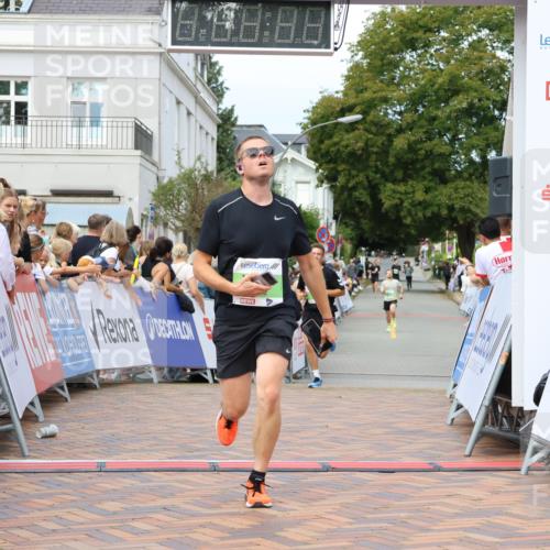 31.08.2025 - 21. Blankeneser Heldenlauf Strokosch-Dieckow http://msf.ph/oto/8671501 31.08.2025 10:53:17 Ziel 3371, 3636, 3272 meine-sportfotos.de