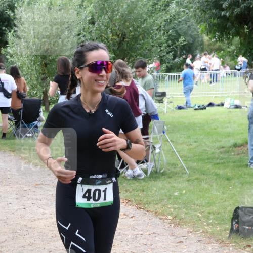 31.08.2025 - Elbe Triathlon Hamburg Luisa Fischer http://msf.ph/oto/8671503 31.08.2025 11:57:21 Laufen 1519, 2, 401, 1 meine-sportfotos.de