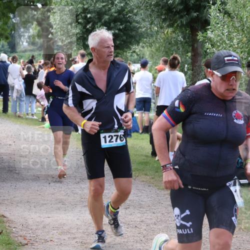 31.08.2025 - Elbe Triathlon Hamburg Luisa Fischer http://msf.ph/oto/8671529 31.08.2025 11:57:43 Laufen 1276 meine-sportfotos.de