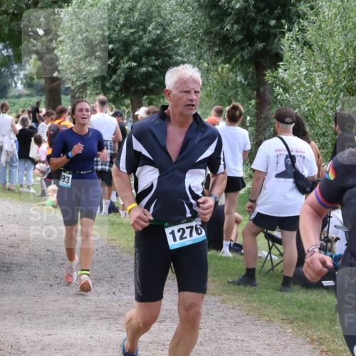 31.08.2025 - Elbe Triathlon Hamburg Luisa Fischer http://msf.ph/oto/8671532 31.08.2025 11:57:43 Laufen 93, 1276, 4 meine-sportfotos.de