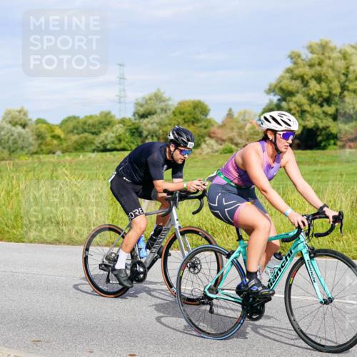 31.08.2025 - Elbe Triathlon Hamburg Michael Burmester http://msf.ph/oto/8671535 31.08.2025 10:03:09 Radfahren 515, 588, 674, 760, 777, 828, 834 meine-sportfotos.de