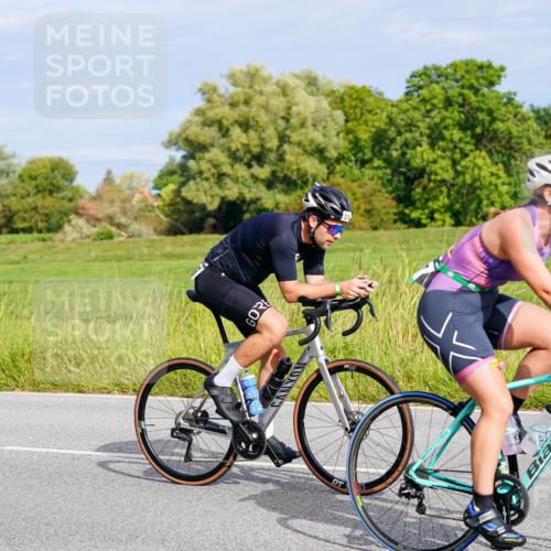 31.08.2025 - Elbe Triathlon Hamburg Michael Burmester http://msf.ph/oto/8671541 31.08.2025 10:03:09 Radfahren 515, 588, 674, 760, 777, 828, 834 meine-sportfotos.de