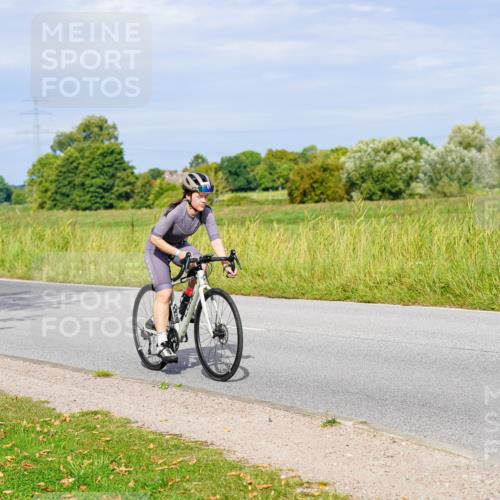 31.08.2025 - Elbe Triathlon Hamburg Michael Burmester http://msf.ph/oto/8671643 31.08.2025 10:03:21 Radfahren 510, 595, 603, 658, 816, 901, 915 meine-sportfotos.de