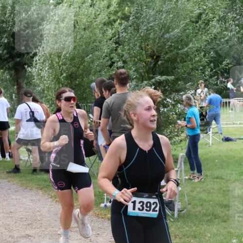 31.08.2025 - Elbe Triathlon Hamburg Luisa Fischer http://msf.ph/oto/8671667 31.08.2025 11:58:26 Laufen 33, 1392 meine-sportfotos.de