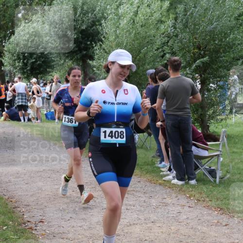 31.08.2025 - Elbe Triathlon Hamburg Luisa Fischer http://msf.ph/oto/8671730 31.08.2025 11:58:38 Laufen 1361, 1408 meine-sportfotos.de