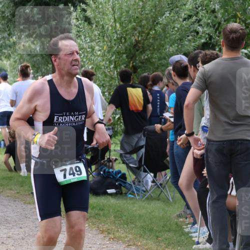 31.08.2025 - Elbe Triathlon Hamburg Luisa Fischer http://msf.ph/oto/8671768 31.08.2025 11:58:49 Laufen 749 meine-sportfotos.de