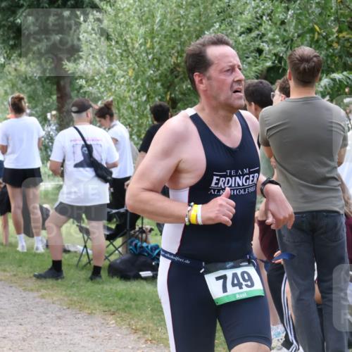 31.08.2025 - Elbe Triathlon Hamburg Luisa Fischer http://msf.ph/oto/8671772 31.08.2025 11:58:49 Laufen 749 meine-sportfotos.de