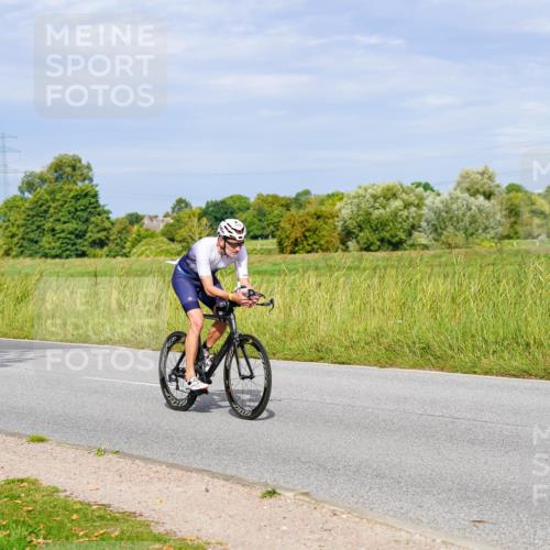 31.08.2025 - Elbe Triathlon Hamburg Michael Burmester http://msf.ph/oto/8671790 31.08.2025 10:03:43 Radfahren 547, 671, 695, 713, 728, 771, 778, 807 meine-sportfotos.de