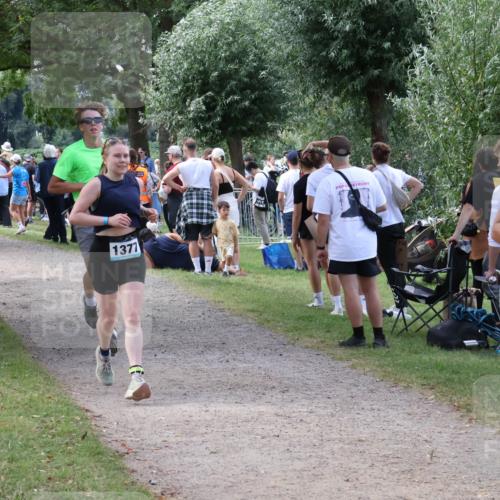 31.08.2025 - Elbe Triathlon Hamburg Luisa Fischer http://msf.ph/oto/8671808 31.08.2025 11:59:23 Laufen 1377, 1588 meine-sportfotos.de