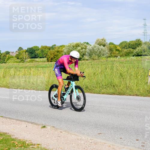 31.08.2025 - Elbe Triathlon Hamburg Michael Burmester http://msf.ph/oto/8671820 31.08.2025 10:03:45 Radfahren 547, 671, 695, 713, 728, 771, 778, 807 meine-sportfotos.de