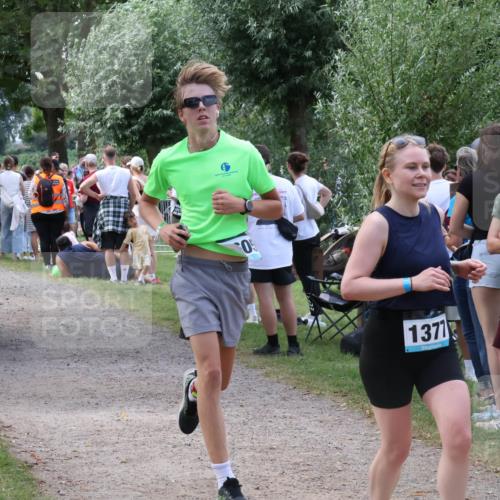 31.08.2025 - Elbe Triathlon Hamburg Luisa Fischer http://msf.ph/oto/8671823 31.08.2025 11:59:25 Laufen 0, 1371 meine-sportfotos.de