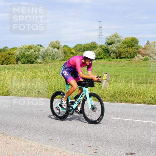 31.08.2025 - Elbe Triathlon Hamburg Michael Burmester http://msf.ph/oto/8671825 31.08.2025 10:03:46 Radfahren 547, 671, 695, 713, 728, 771, 778, 807 meine-sportfotos.de