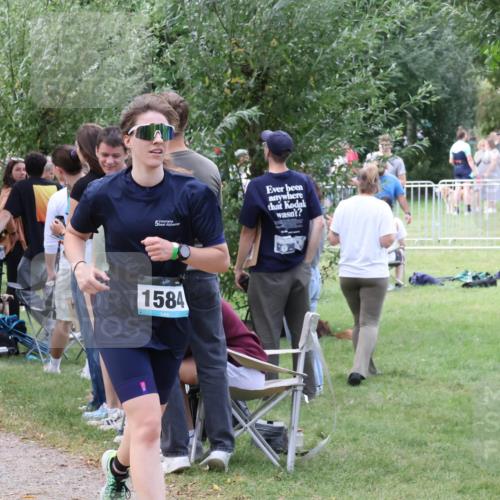 31.08.2025 - Elbe Triathlon Hamburg Luisa Fischer http://msf.ph/oto/8671830 31.08.2025 11:59:38 Laufen 5, 1584 meine-sportfotos.de