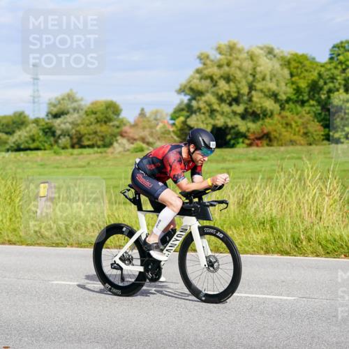 31.08.2025 - Elbe Triathlon Hamburg Michael Burmester http://msf.ph/oto/8671857 31.08.2025 10:03:48 Radfahren 533, 671, 695, 728, 778, 807 meine-sportfotos.de