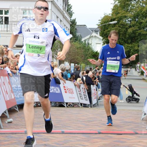 31.08.2025 - 21. Blankeneser Heldenlauf Strokosch-Dieckow http://msf.ph/oto/8671907 31.08.2025 10:52:49 Ziel 3706, 3473 meine-sportfotos.de