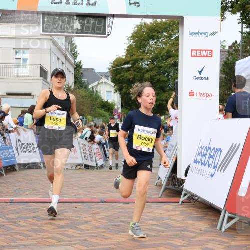 31.08.2025 - 21. Blankeneser Heldenlauf Strokosch-Dieckow http://msf.ph/oto/8671921 31.08.2025 10:31:52 Ziel 2077, 2407, 2280, 2462, 2278, 2228 meine-sportfotos.de