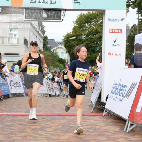 31.08.2025 - 21. Blankeneser Heldenlauf Strokosch-Dieckow http://msf.ph/oto/8671935 31.08.2025 10:31:52 Ziel 2077, 2407, 2280, 2462, 2278, 2228 meine-sportfotos.de