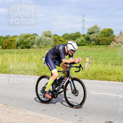 31.08.2025 - Elbe Triathlon Hamburg Michael Burmester http://msf.ph/oto/8671999 31.08.2025 10:04:06 Radfahren 407, 903 meine-sportfotos.de