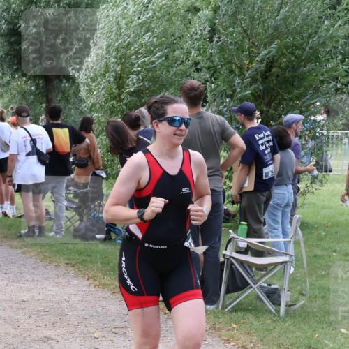 31.08.2025 - Elbe Triathlon Hamburg Luisa Fischer http://msf.ph/oto/8672012 31.08.2025 12:00:45 Laufen  meine-sportfotos.de