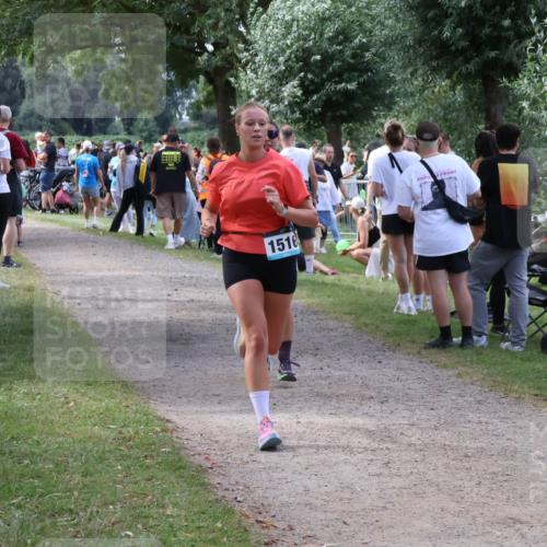 31.08.2025 - Elbe Triathlon Hamburg Luisa Fischer http://msf.ph/oto/8672048 31.08.2025 12:00:57 Laufen 1516, 795 meine-sportfotos.de