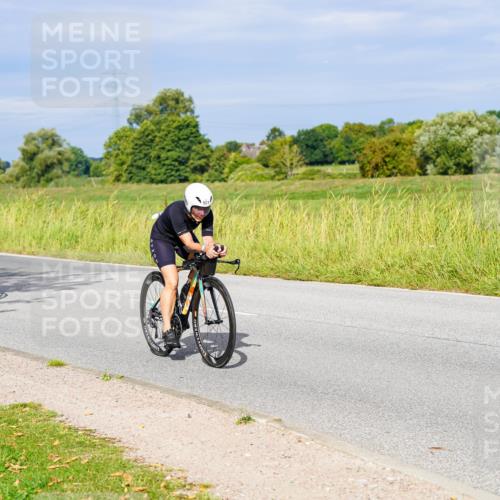 31.08.2025 - Elbe Triathlon Hamburg Michael Burmester http://msf.ph/oto/8672059 31.08.2025 10:04:19 Radfahren 537, 710, 742, 790, 794, 921 meine-sportfotos.de