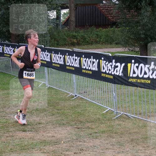 31.08.2025 - Elbe Triathlon Hamburg Luisa Fischer http://msf.ph/oto/8672165 31.08.2025 12:52:49 Laufen 1666 meine-sportfotos.de